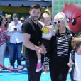 Christina Aguilera avec son fiancé Matthew Rutler et ses enfants Max Liron Bratman et Summer Rain Rutle à la première de 'Emoji' au théâtre Regency Village à Westwood, le 23 juillet 2017 © Pma/AdMedia via Zuma/Bestimage