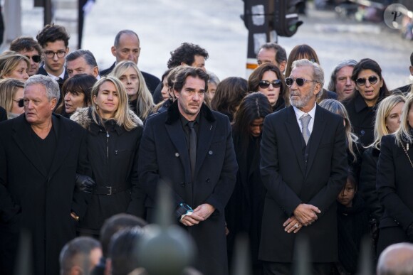 André Boudou, Sébastien Farran - Arrivées des personnalités en l'église de La Madeleine pour les obsèques de Johnny Hallyday à Paris. Le 9 décembre 2017