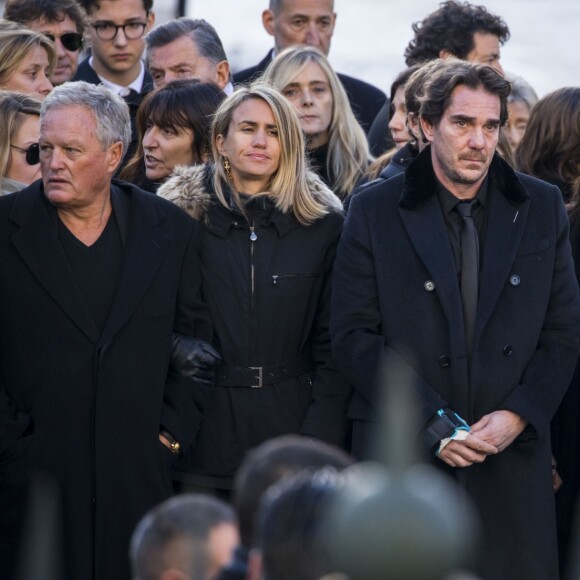 André Boudou, Sébastien Farran - Arrivées des personnalités en l'église de La Madeleine pour les obsèques de Johnny Hallyday à Paris. Le 9 décembre 2017