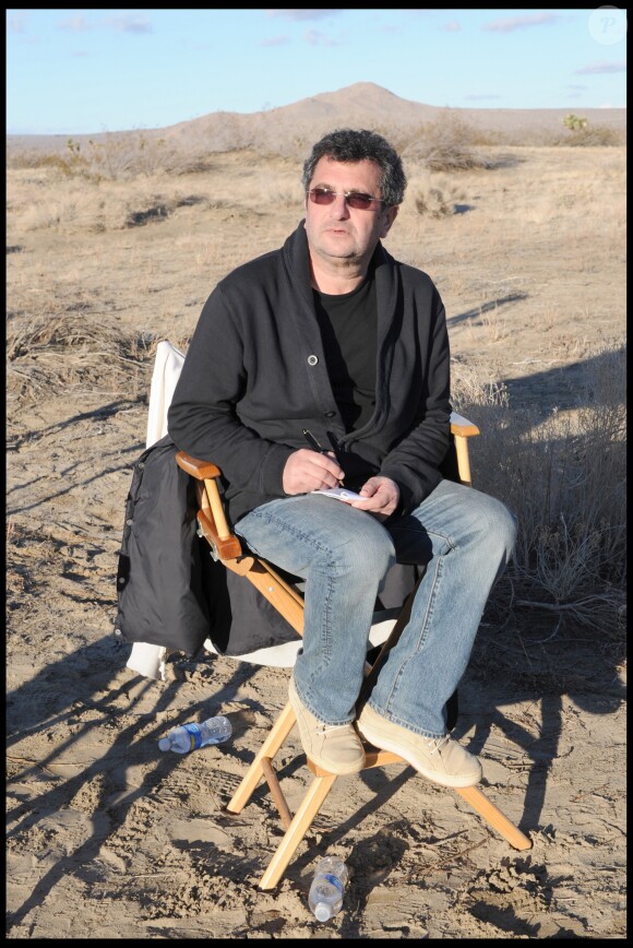 Exclusif - Michel Jankielewicz lors du tournage d'une publicité Optic 2000 avec Johnny Hallyday dans le désert de Mojave en février 2010.
