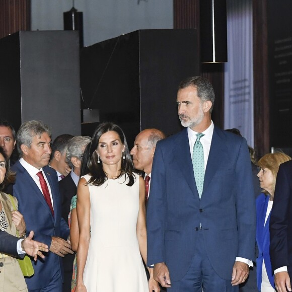 Le roi Felipe VI et la reine Letizia d'Espagne célébraient le 12 septembre 2019 à Séville les 500 ans du premier tour du monde, entrepris par Magellan et bouclé par Elcano. Le couple royal a notamment inauguré aux Archives générales des Indes l'exposition "El viaje mas largo" ("Le voyage le plus long").