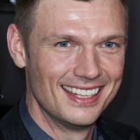 Nick Carter (Backstreet Boys) : Il se protège contre son frère Aaron, menaçant