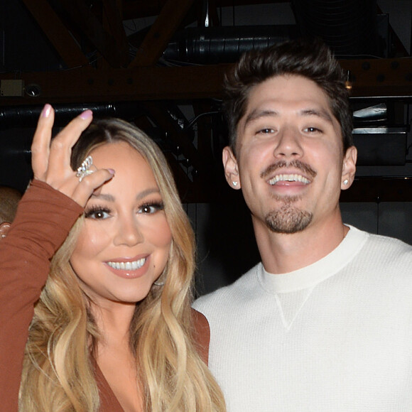 Mariah Carey et son compagnon Bryan Tanaka dans les rues d'Hollywood, Los Angeles, le 17 septembre 2019.