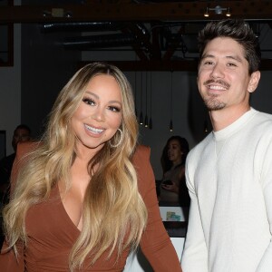 Mariah Carey et son compagnon Bryan Tanaka dans les rues d'Hollywood, Los Angeles, le 17 septembre 2019.