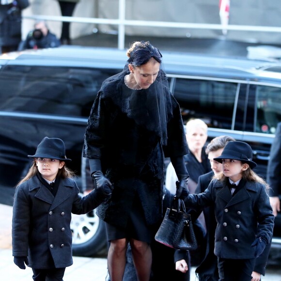 Céline Dion, ses enfants René-Charles Angélil, les jumeaux Nelson Angélil et Eddy Angélil - Obsèques nationales de René Angélil en la Basilique Notre-Dame de Montréal, le 22 janvier 2016. © Dominique Jacovides/Bestimage
