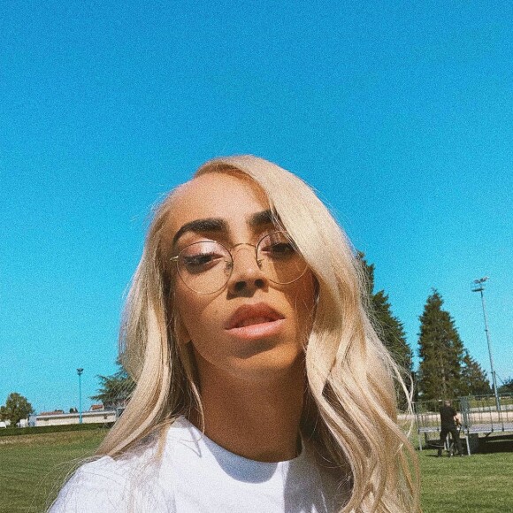Bilal Hassani et sa belle perruque blonde sur Instagram.