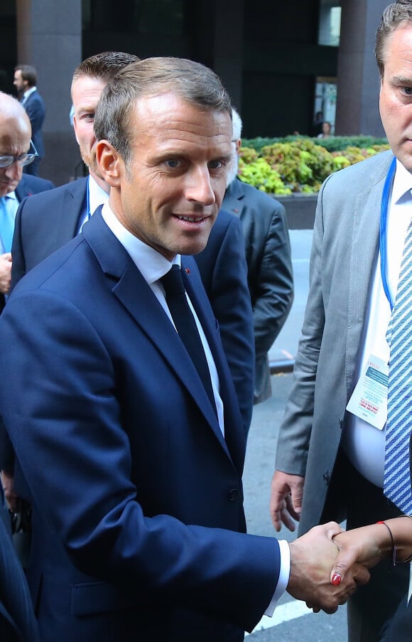 Le président de la République française Emmanuel Macron se balade lors de la 74ème assemblée générale de l'organisation des Nations-Unis (ONU) à New York City, New York, Etats-Unis, le 24 septembre 2019. © Morgan Dessalles/Bestimage