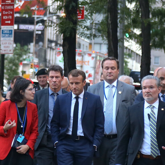 Le président de la République française Emmanuel Macron se balade lors de la 74ème assemblée générale de l'organisation des Nations-Unis (ONU) à New York City, New York, Etats-Unis, le 24 septembre 2019. © Morgan Dessalles/Bestimage