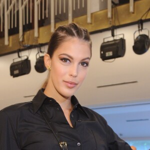 Iris Mittenaere - People au défilé Tod's lors de la Fashion Week de Milan, le 21 septembre 2019.