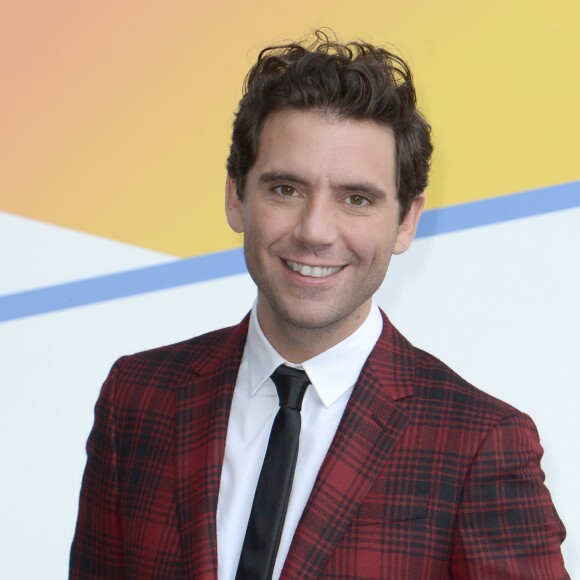 Photocall avec le chanteur Mika pour l'émission de télévision "Stasera Casa Mika" à Milan le 27 octobre 2017.