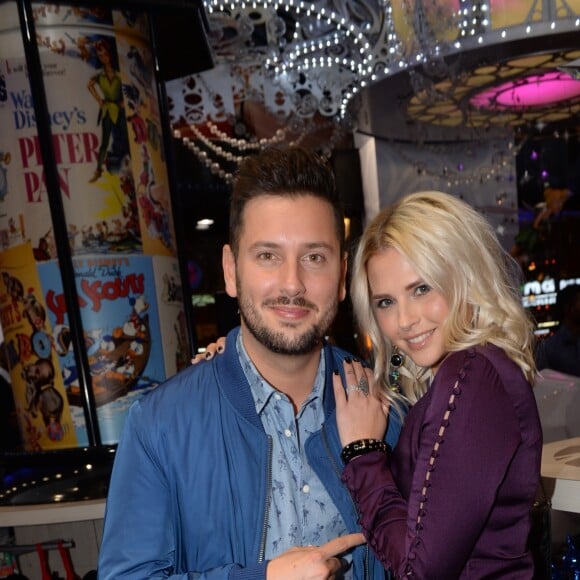 Exclusif - Maxime Guény et Kelly Vedovelli - 1er anniversaire de la collaboration entre l'artiste contemporain R.Orlinski avec le parc Disneyland Paris, au Disney Store, à Paris, France, le 4 octobre 2018. © Rachid Bellak/Bestimage