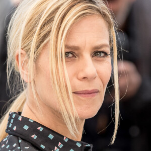 Marina Foïs au photocall du jury un certain regard lors du 72e Festival International du film de Cannes. Le 15 mai 2019 © Jacovides-Moreau / Bestimage