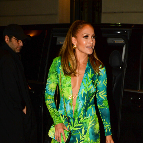 Jennifer Lopez - Arrivée des people à l'after-party du défilé Versace Collection Prêt-à-Porter Printemps/Eté 2020 lors de la Fashion Week de Milan, le 20 septembre 2019.