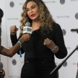 Tina Knowles, la mère de Beyoncé est interviewée pendant pendant le Beautycon au Centre de conventions de Los Angeles, le 10 août 2019.
