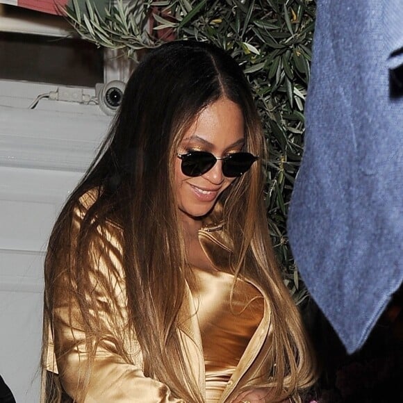 Jay-Z et sa femme Beyonce Knowles à la sortie de la première du "Roi Lion" à Londres, le 14 juillet 2019.