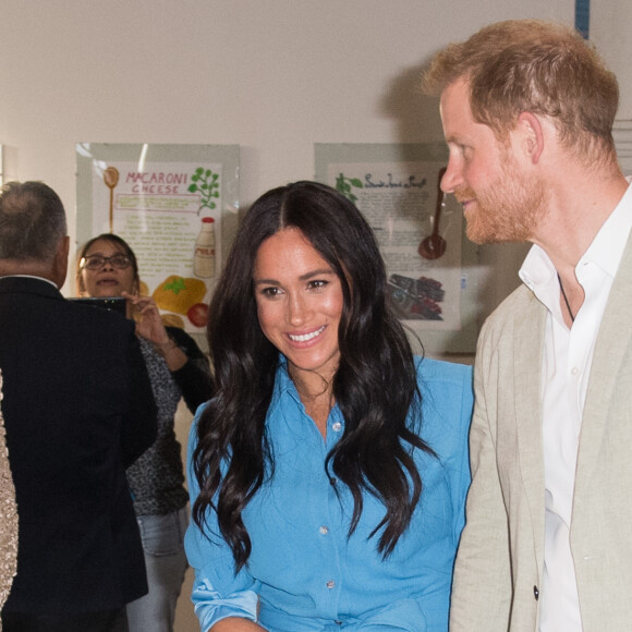 Le prince Harry, duc de Sussex, et Meghan Markle, duchesse de Sussex, visitent le quartier de Bo Kaap dit "Cape Malay" au Cap, Afrique du Sud, le 23 septembre 2019.