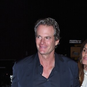 Exclusif - Rande Gerber et Cindy Crawford rejoignent George et Amal Clooney au restaurant "4 Charles Prime Rib" à New York, le 26 septembre 2019.