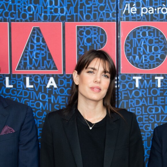 Charlotte Casiraghi et Robert Maggiori étaient invités de l'animateur Massimo Gramellini (à gauche) dans l'émission italienne Le Parole della Settimana sur Rai 3 le 5 octobre 2019 pour parler de leur ouvrage philosophique L'Archipel des passions. ©SGPItalia/Bestimage