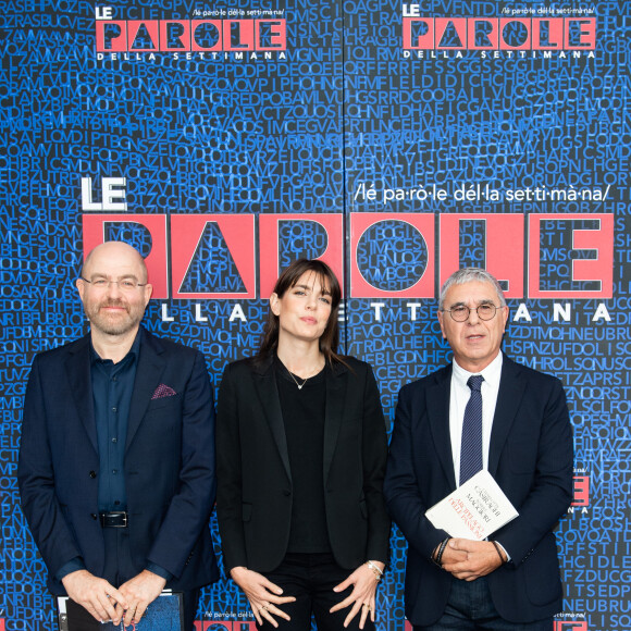 Charlotte Casiraghi et Robert Maggiori étaient invités de l'animateur Massimo Gramellini (à gauche) dans l'émission italienne Le Parole della Settimana sur Rai 3 le 5 octobre 2019 pour parler de leur ouvrage philosophique L'Archipel des passions. ©SGPItalia/Bestimage