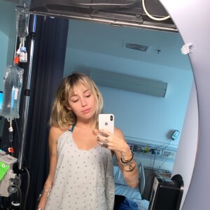 La chanteuse Miley Cyrus hospitalisée pour une amygdalite- 8 octobre 2019.