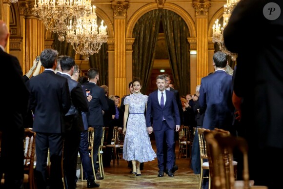 La princesse Mary de Danemark, le prince Frederik de Danemark - Arrivées au dîner à l'hôtel de ville de Paris en l'honneur du couple princier du Danemark le 8 octobre 2019. © Dominique Jacovides / Bestimage