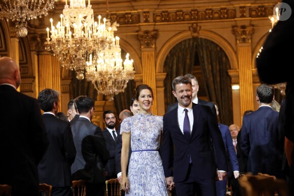 Le prince Frederik de Danemark et la princesse Mary de Danemark - Dîner à l'hôtel de ville de Paris en l'honneur du couple princier du Danemark le 8 octobre 2019. © Dominique Jacovides / Bestimage