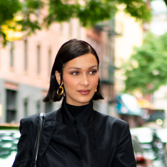 Bella Hadid retrouve famille et amis pour célébrer son 23ème anniversaire. New York, le 9 octobre 2019.