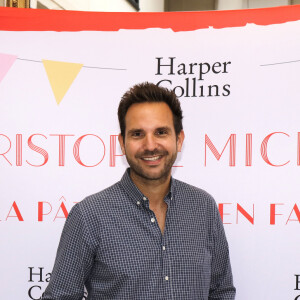 Christophe Michalak - Sortie du livre de Christophe Michalak "La pâtisserie en famille" à Paris le 9 octobre 2019. © Cédric Perrin/Bestimage