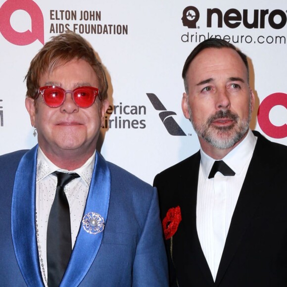 Elton John et son époux David Furnish lors de la soirée "Elton John AIDS Foundation Oscar Party" à West Hollywood, le 22 février 2015.