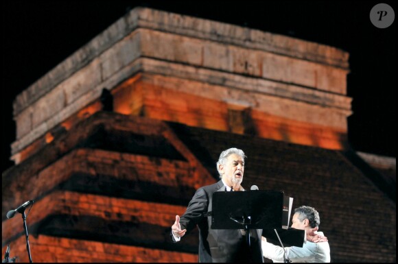 Plácido Domingo lors d'un concert au Mexique en 2008.