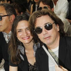 Jean-Michel Jarre et sa fille Emilie Jarre - Défilé Dior à Paris en juin 2012.