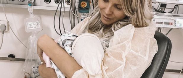 Jessica Thivenin, son fils hospitalisé : elle a enfin pu le tenir dans ses bras