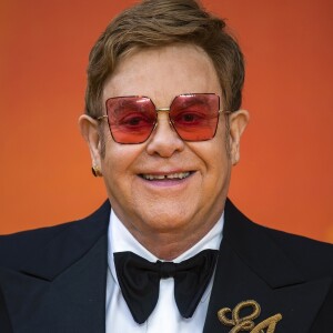 Elton John à la première du film "Le Roi Lion" au cinéma Odeon Luxe Leicester Square à Londres, le 14 juillet 2019.