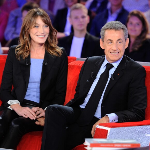 Exclusif - Carla Bruni-Sarkozy, Nicolas Sarkozy et Michel Drucker - Enregistrement de l'émission "Vivement Dimanche" à Paris le 30 septembre 2019. Diffusion le 06/10/2019 sur France 2 . © Guillaume Gaffiot/Bestimage