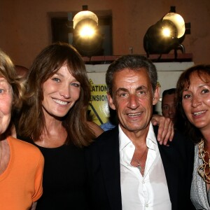 Exclusif - Carla Bruni-Sarkozy avec son mari Nicolas Sarkozy - Backstage du concert de Carla Bruni-Sarkozy au théâtre de Verdure du Grand Jardin à Le Lavandou le 23 juillet 2019. © Dominique Jacovides-Cyril Moreau/Bestimage