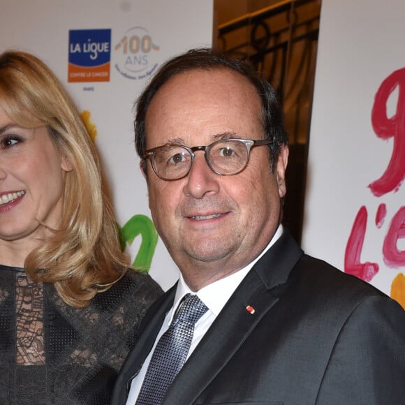 François Hollande et sa compagne Julie Gayet - 27e Gala de l'Espoir de la Ligue contre le cancer au Théâtre des Champs-Elysées à Paris, le 22 octobre 2019. © Giancarlo Gorassini/Bestimage