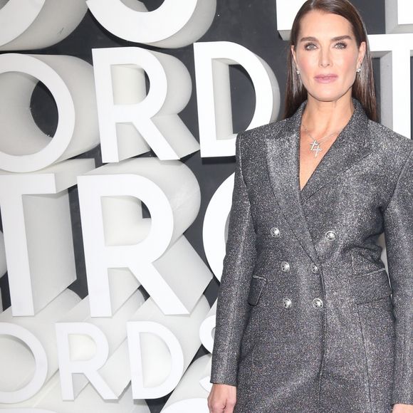 Brooke Shields assiste à la soirée d'ouverture du nouveau magasin de la chaîne Nordstrom à New York, le 22 octobre 2019.