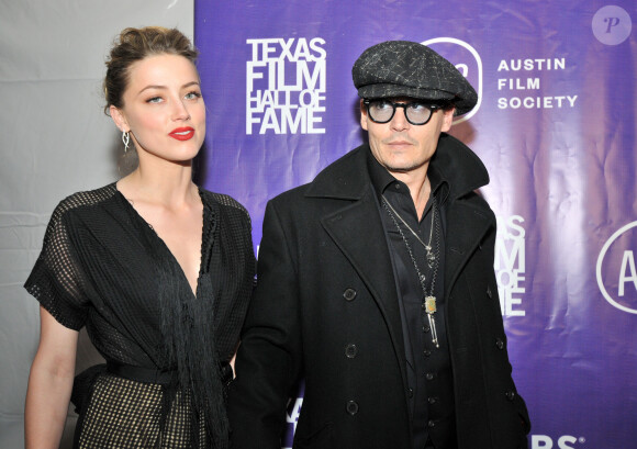 Amber Heard et son fiancé Johnny Depp à la cérémonie des "The Texas Film Hall of Fame Awards" à Austin, le 6 mars 2014.