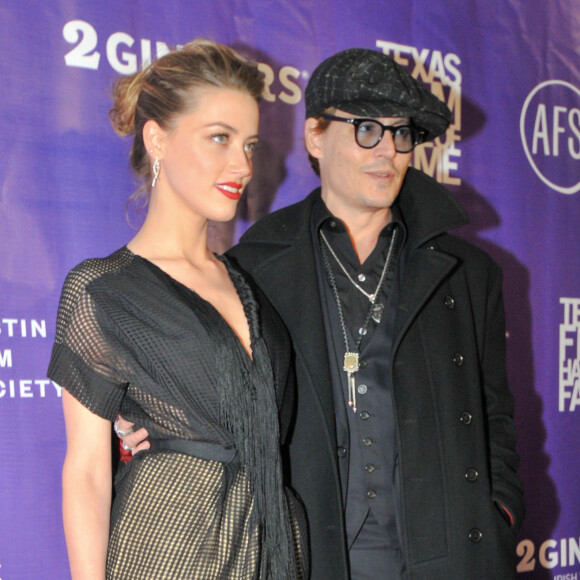 Amber Heard et son fiancé Johnny Depp à la cérémonie des "The Texas Film Hall of Fame Awards" à Austin, le 6 mars 2014.