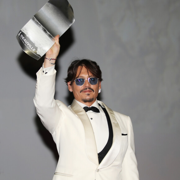 Cérémonie d'hommage à l'acteur J. Depp pour l'ensemble de sa carrière juste avant la projection du film "Waiting For The Barbarians" lors du 45ème festival du Cinéma Américain de Deauville le 8 septembre 2019. J. Depp a reçu un prix, remis par la Présidente du jury C. Deneuve. ©