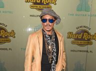 Johnny Depp : Folle nuit rock avec Khloé Kardashian et Sofia Richie