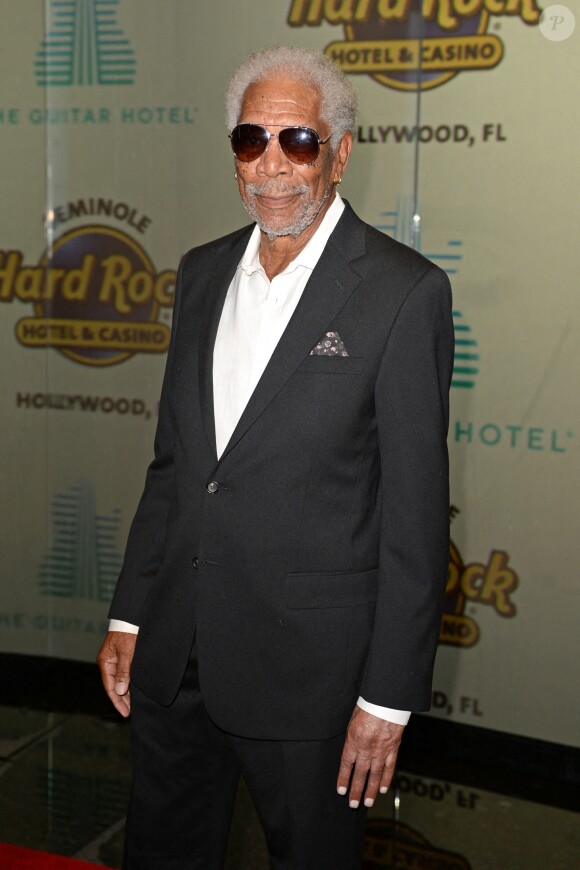 Morgan Freeman assiste à l'ouverture du "Guitar Hotel" au "Seminole Hard Rock Hotel et Casino" à Hollywood en Floride, le 24 octobre 2019.