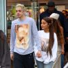 Séparation - Ariana Grande et Pete Davidson se séparent - Exclusif - Ariana Grande et son fiancé Pete Davidson ont été aperçus dans les rues de New York. Le couple a fait un arrêt shopping dans le magasin Target après avoir quitté les studios de N. Minaj et M. Strahan, le 21 aout 2018.