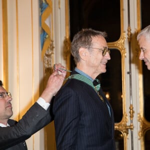 Alain Chamfort (Commandeur dans l'Ordre des Arts et des Lettres) - Remise de décorations au ministère de la Culture à Paris le 30 octobre 2019. © Cyril Moreau/Bestimage