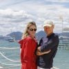 Exclusif - Philippe Poupon et sa femme Géraldine Danon en séance de pose sur la plage Bâoli pendant le 69e Festival international du film de Cannes le 12 mai 2016. © Philippe Doignon/LMS/Bestimage