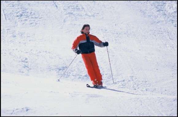 Archives- Roman Polanski sur les pistes de ski à Gstaad en 1986.
