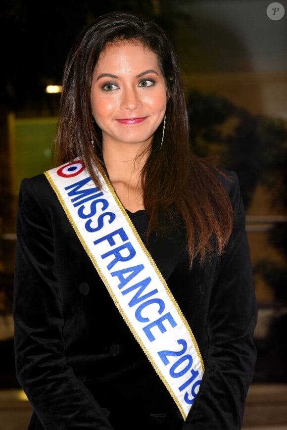 Semi Exclusif - Vaimalama Chaves, miss France 2019 lors des assises du harcèlement scolaire à Lyon le 15 mars 2019. © Romain Doucelin / Bestimage