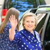 Chelsea Clinton sort de l'hôpital Lenox Hill à New York avec sa fille Charlotte, son compagnon M. Mezvinsky et sa mère Hillary Clinton. Le 25 juillet 2019