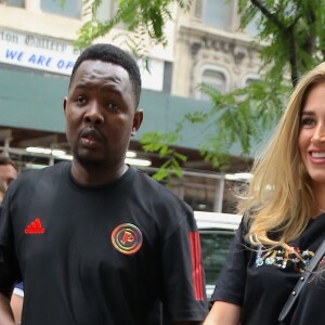 Exclusif - Maria Salaues la compagne de Paul Pogba et leur fils sur la 5ème Avenue à New York, le 2 juillet 2019.