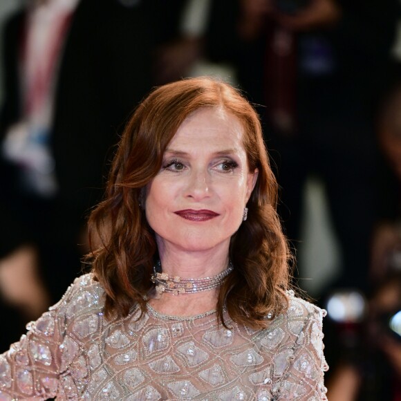 Isabelle Huppert à la première du film "The Laundromat" lors de la 76ème du édition festival du film de Venise, la Mostra, sur le Lido de Venise, Italie, le 1er septembre 2019.